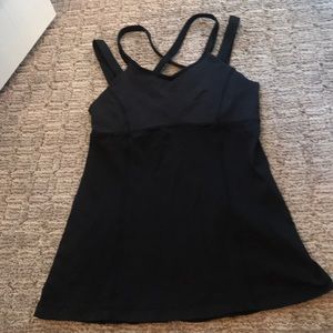 Black lululemon tank